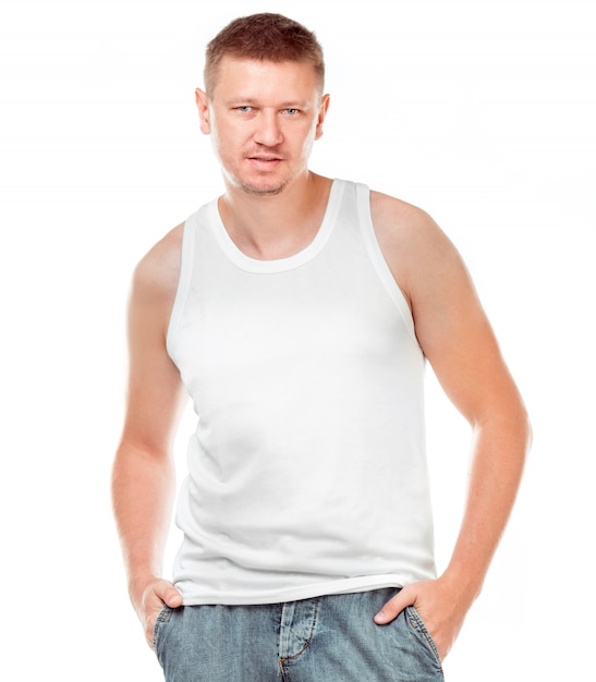 camiseta en un hombre