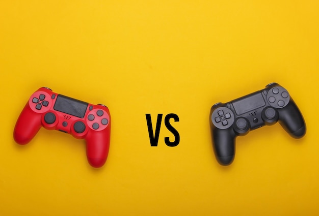 Campeonato de jugador, Versus. Dos gamepads en amarillo.