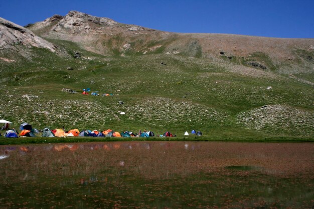 Camping junto al lago