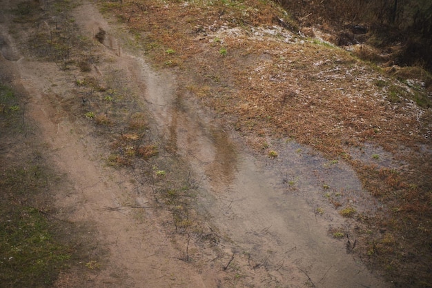 Foto campo inundado después de fuertes lluvias problema de drenaje de agua de lluvia