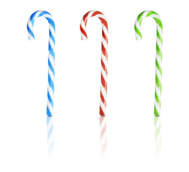 cana de doces de Natal três cores isoladas em fundo branco