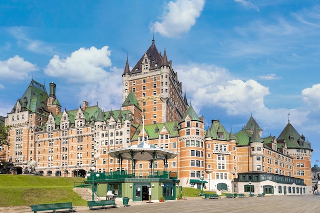 Canadá Chateau Frontenac no centro histórico de Quebec com vista panorâmica do Rio São Lourenço