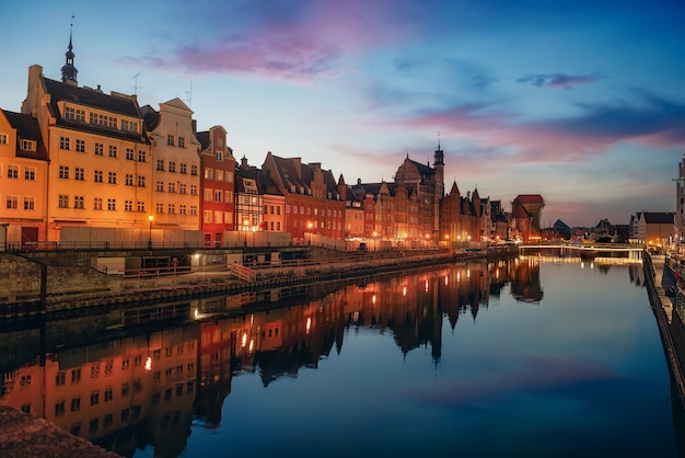 Canal e rio Motawa em Gdansk, Polónia