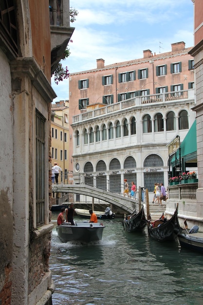 Canal en Venecia