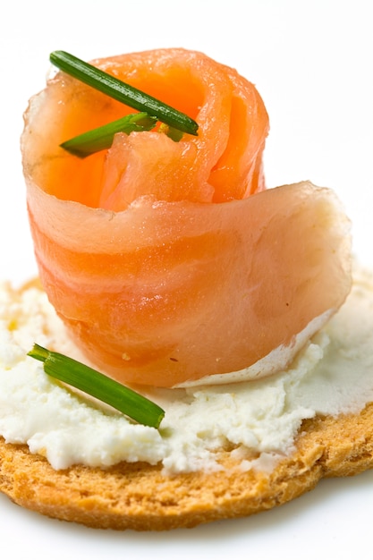 Canapé Con Salmón