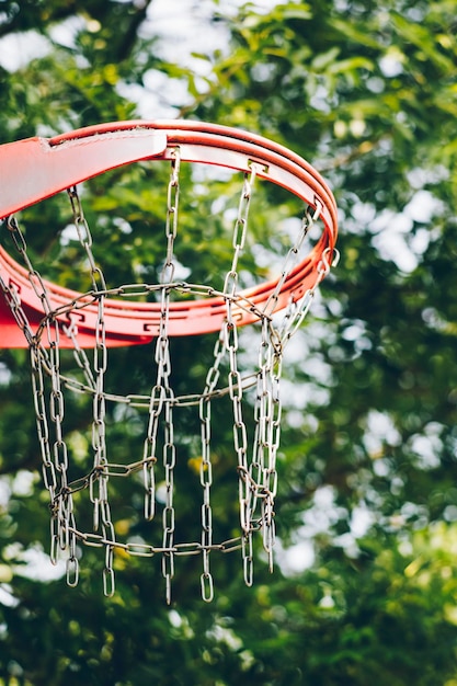 Canasta de baloncesto callejero