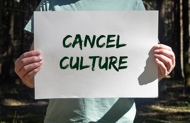 Cancelar el concepto de cultura nueva ética y normalidad