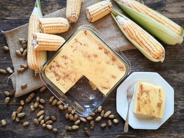 Canjica comida típica brasileña a base de maíz.