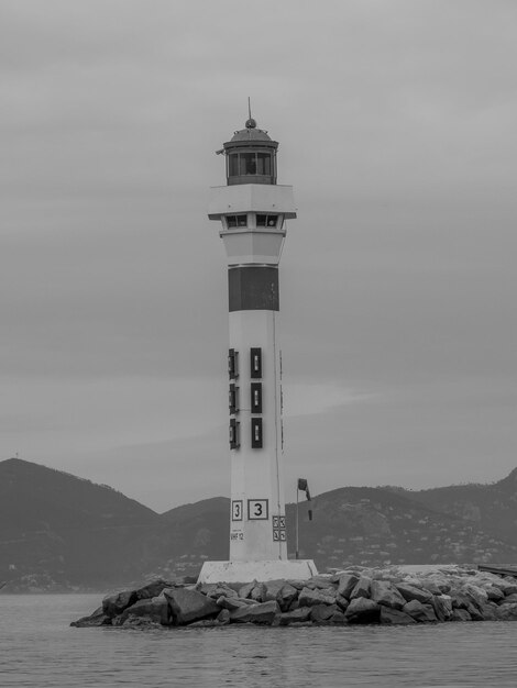 Cannes en el mar Mediterráneo en Francia