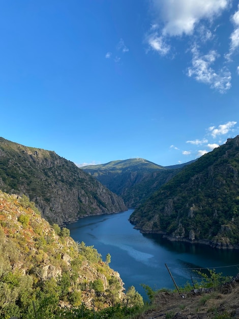 El cañón del río Sil en la provincia de Orense en Galicia, España. Vista del cañón del río Sil.