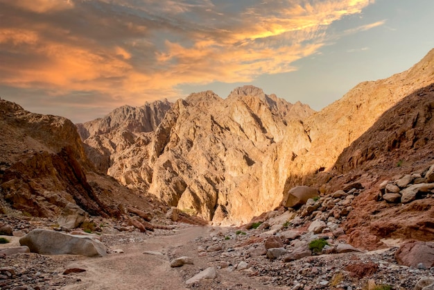 Cañón Wishwashi Ras Shaitan Nuweiba Cielo muy hermoso Explorando el increíble Egipto África