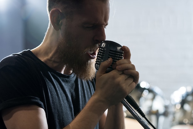 Cantante Contemporáneo