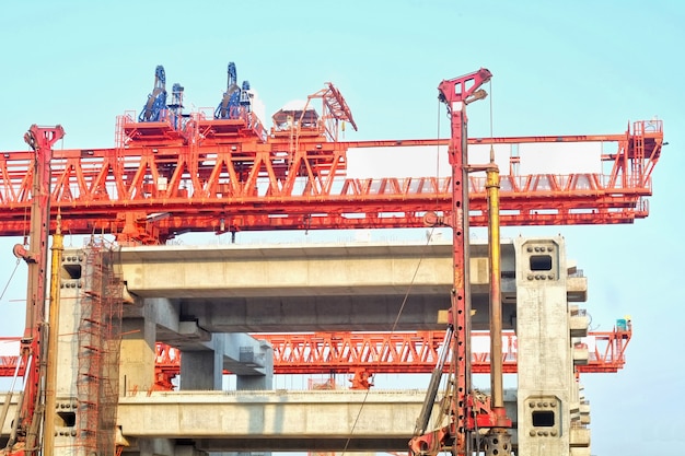 Foto canteiro de obras da ponte