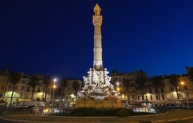 Cantini-Brunnen am Castellane-Platz im Süden von Frankreich Marseille