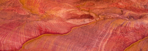 Canyon colorido é uma formação rochosa nas rochas do deserto da península do Egito do Sinai do Sul de fundo de arenito multicolorido