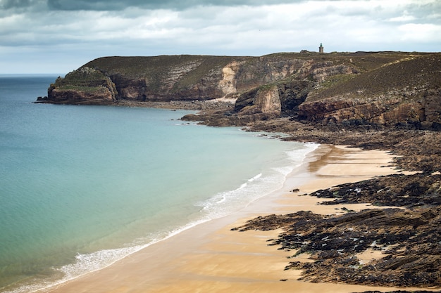 Cap Frehel, típica costa de Bretaña en el norte de Francia