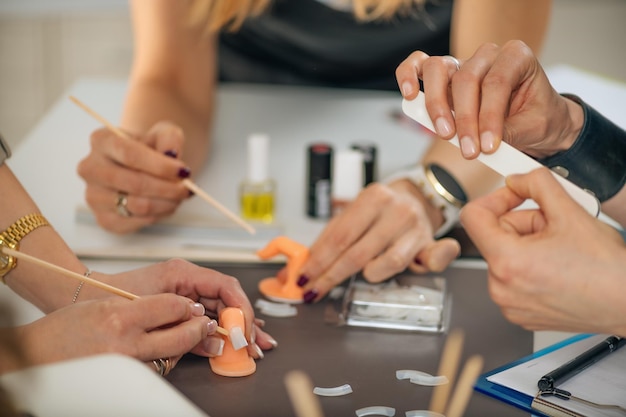 Capacitación para Técnico de Uñas Manicurista