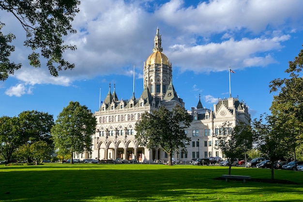 Capitolio del Estado de Connecticut en el centro de Hartford, Connecticut, EE.UU.