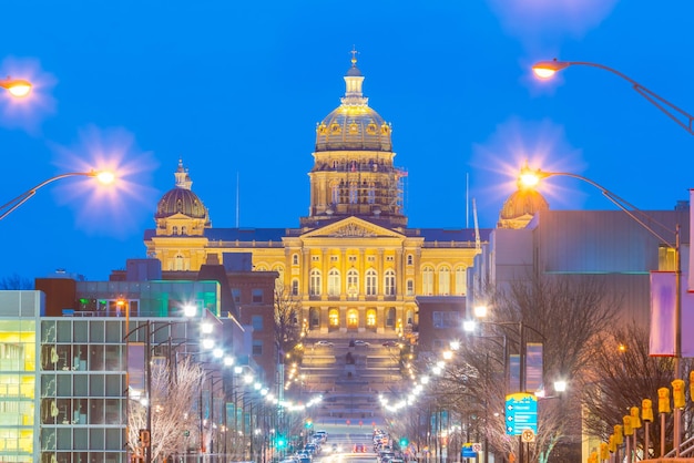 El Capitolio del Estado en Des Moines, Iowa