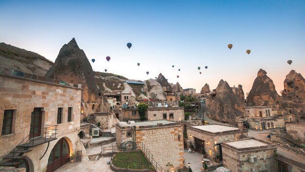 Cappadocia-Tal bei Sonnenaufgang