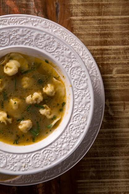 Cappelletti en brodo - cocina italiana