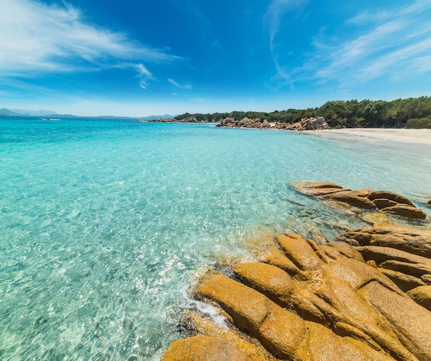 Capriccioli-Strand im Sommer Sardinien