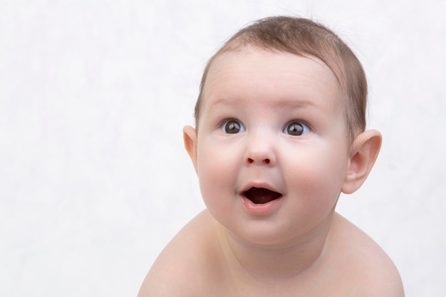 cara de niño sorprendido