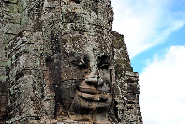 Foto cara de piedra de la escultura, de cerca