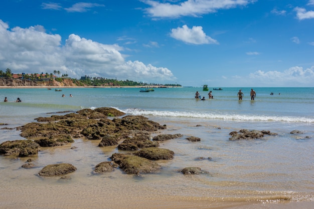 Carapibus Beach, Conde, Paraiba, Brasilien am 25. April 2021. Nordöstliche brasilianische Küste.