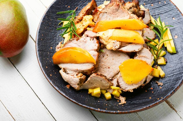 Carne al horno con mango