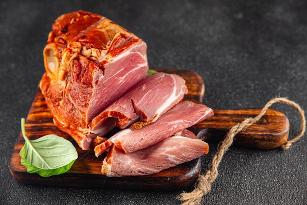 Foto carne de cerdo ahumada cocinar comer aperitivo comida comida bocadillo en la mesa copiar espacio fondo de comida