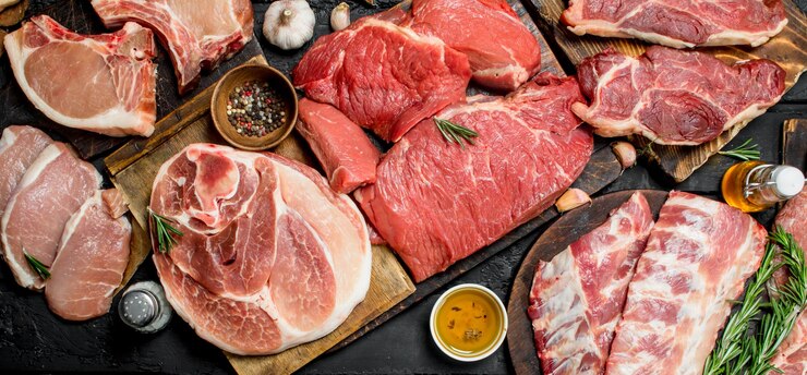Carne crua Diferentes tipos de carne de porco e carne bovina