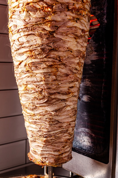 Carne de frango para doner kebab