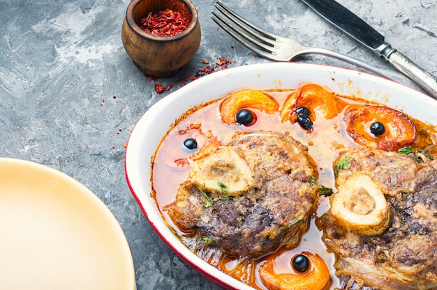 Carne de Ossobuco com Damasco