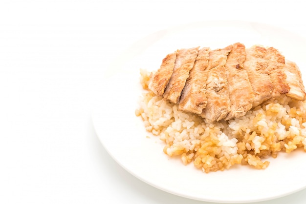 Carne de porco teriyaki no arroz coberto - estilo de comida japonesa