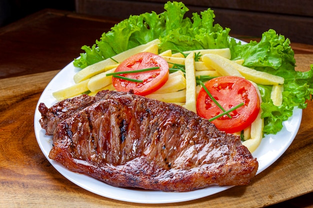 Carne fresca a la parrilla Filete de ternera a la parrilla