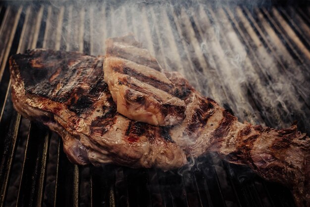 Carne grelhada de excelente qualidade.