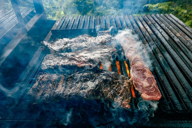 Foto carne a la parrilla