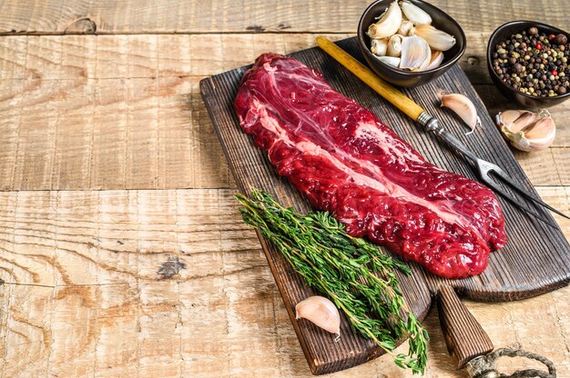 Carniceros elección bistec Onglet colgando tierna carne de res