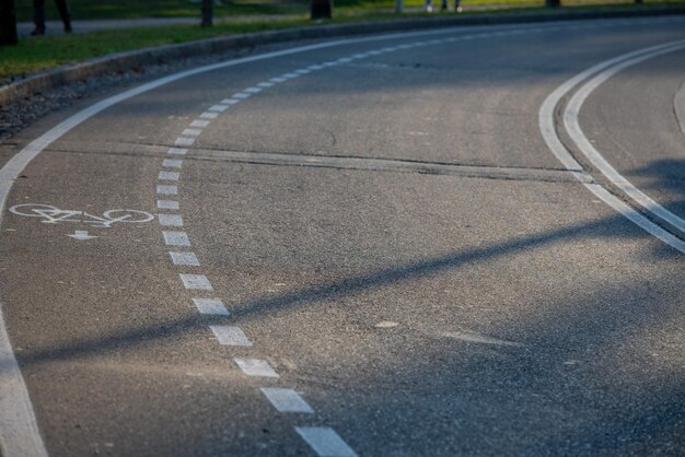 Carretera con carril bici