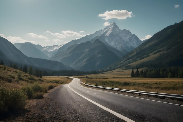 Carretera con fondo de montañas