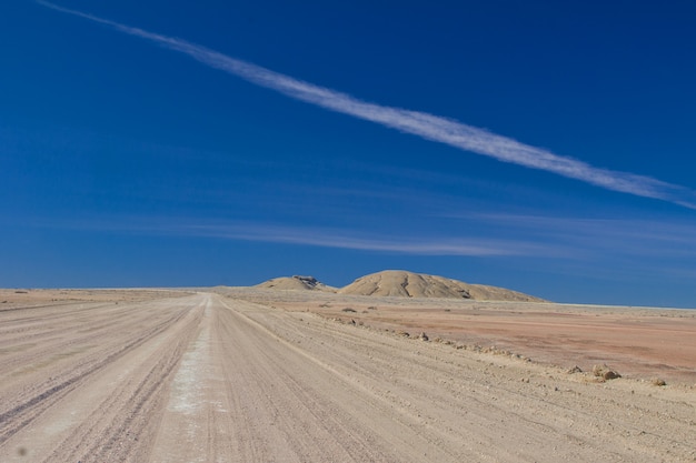 Carretera y paisaje desértico, Sudáfrica