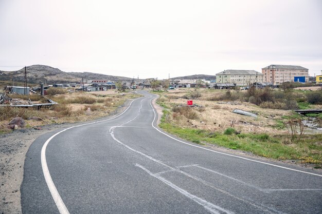 Carretera en la península de Kola