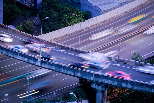 Carretera desde la vista superior en hora punta, Bangkok