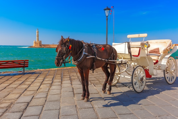 Carro de caballos, puerto viejo, Chania, Creta, Grecia