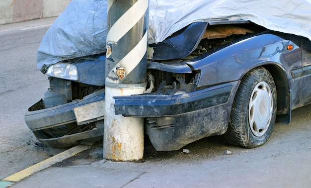 Foto carro quebrado