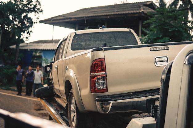 Foto carros na rua da cidade