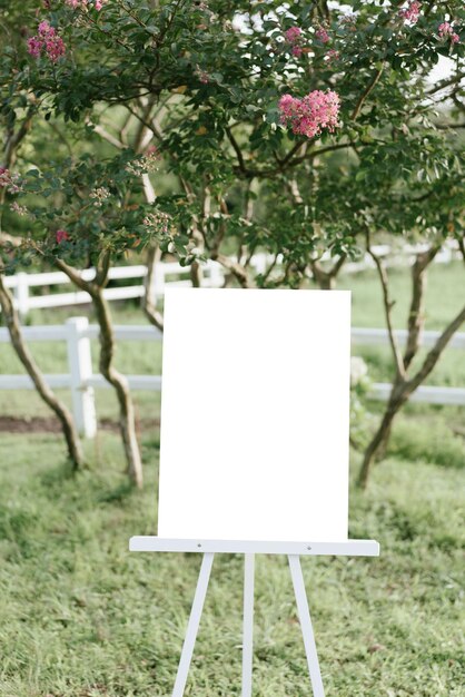 Foto cartaz de lona branca modelo de sinal de casamento