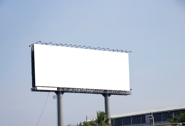 Cartelera en blanco.