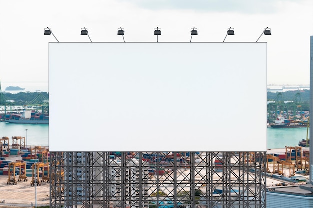 Cartelera de carretera blanca en blanco con fondo de paisaje urbano de Singapur a la hora del día Cartel publicitario de la calle maqueta Representación 3D Vista frontal El concepto de comunicación de marketing para promover